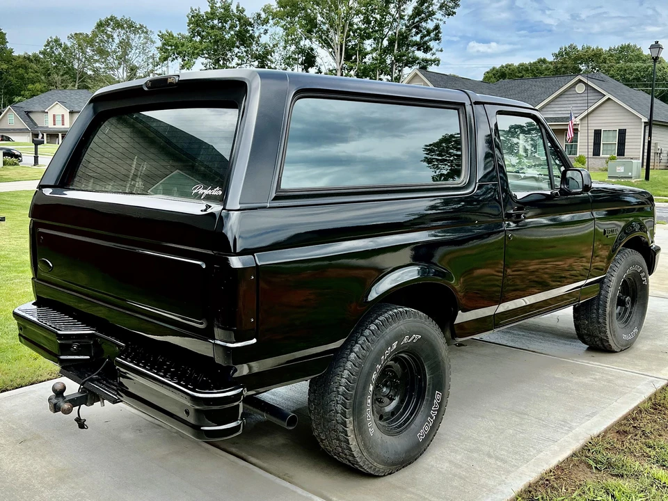 1995 Ford Bronco 5th Gen - Image 17 of 31