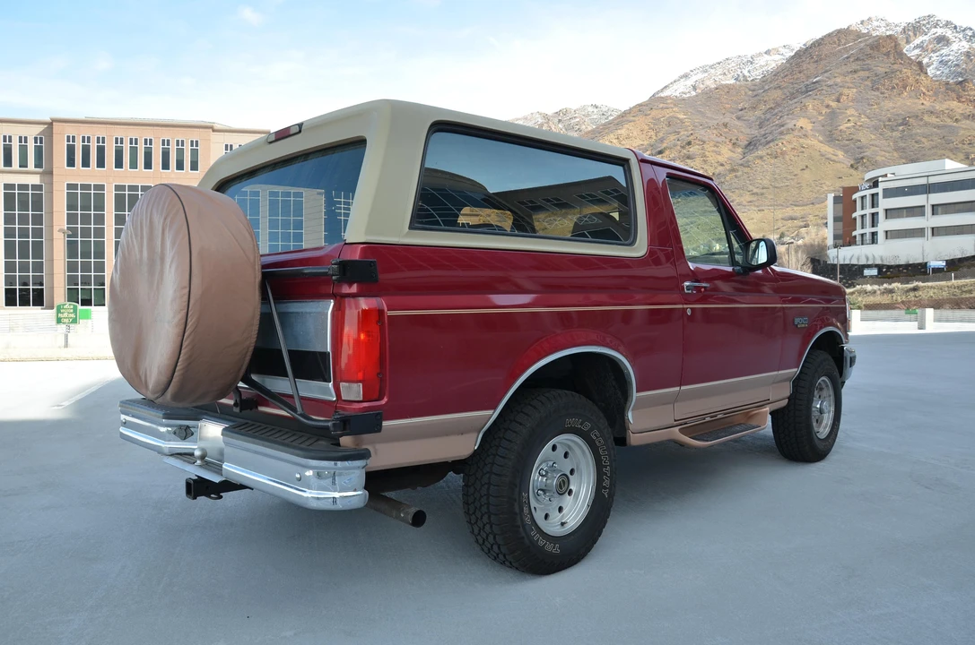 1995 Ford Bronco 5th Gen - Image 6 of 6