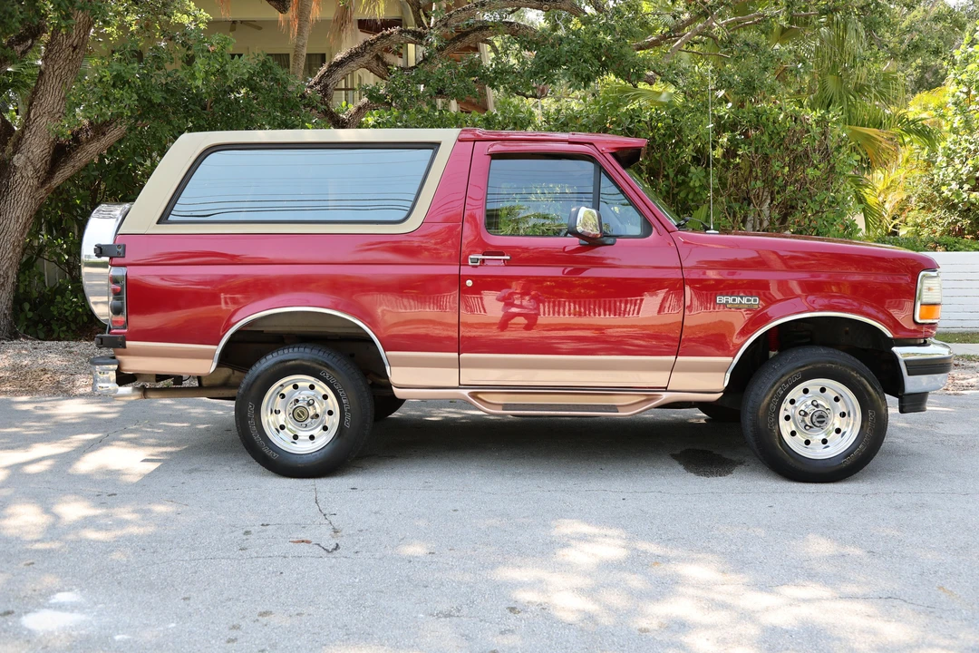 1995 Ford Bronco 5th Gen - Image 19 of 31