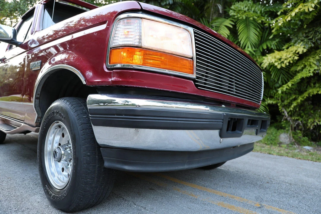 1995 Ford Bronco 5th Gen - Image 24 of 31