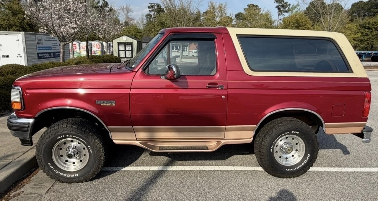 1995 Ford Bronco 5th Gen - Image 3 of 19