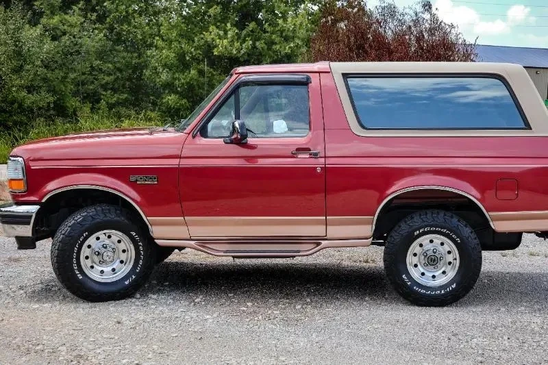 1995 Ford Bronco 5th Gen - Image 7 of 16