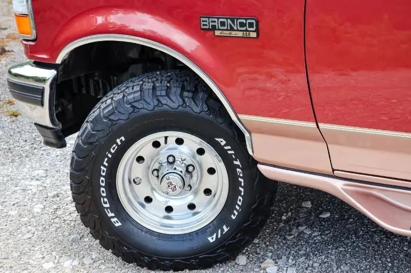 1995 Ford Bronco 5th Gen - Image 8 of 16