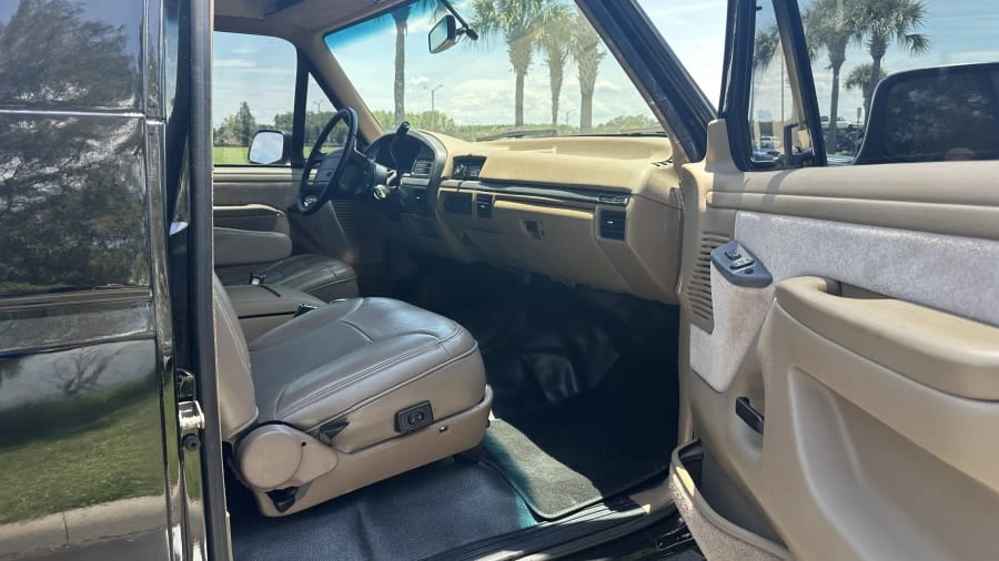 1995 Ford Bronco 5th Gen - Image 13 of 18