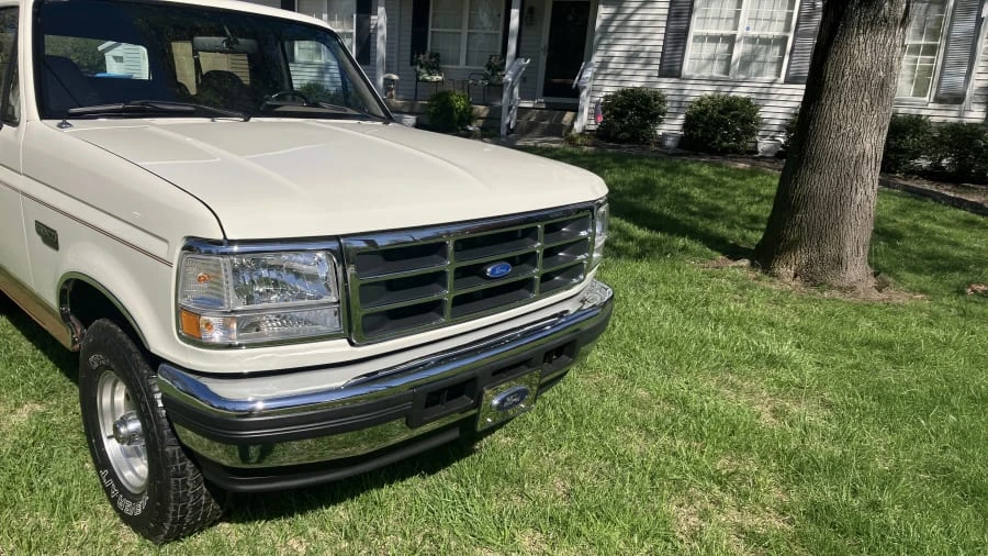 1995 Ford Bronco 5th Gen - Image 3 of 9