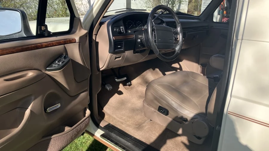 1995 Ford Bronco 5th Gen - Image 6 of 9