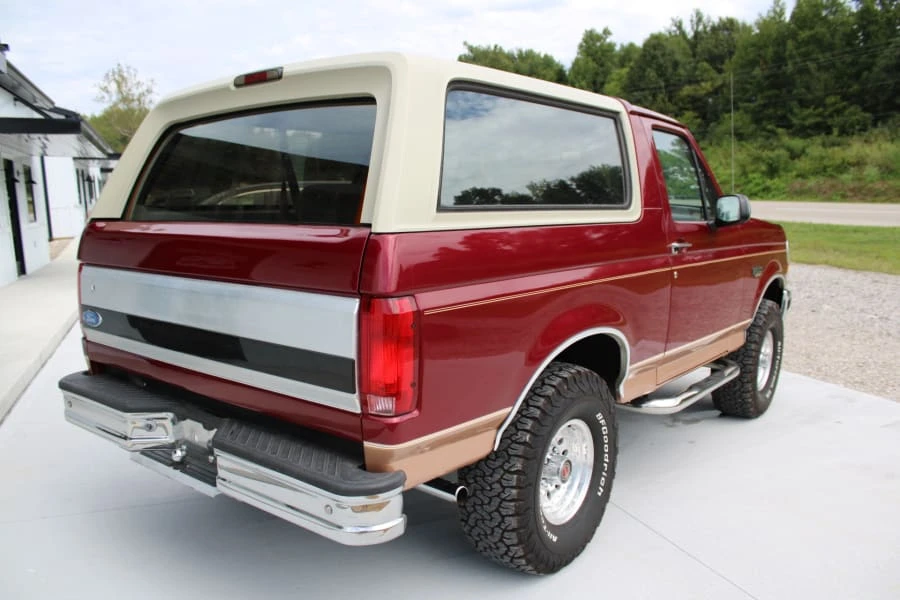 1995 Ford Bronco 5th Gen - Image 3 of 21