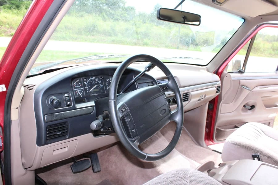1995 Ford Bronco 5th Gen - Image 16 of 21