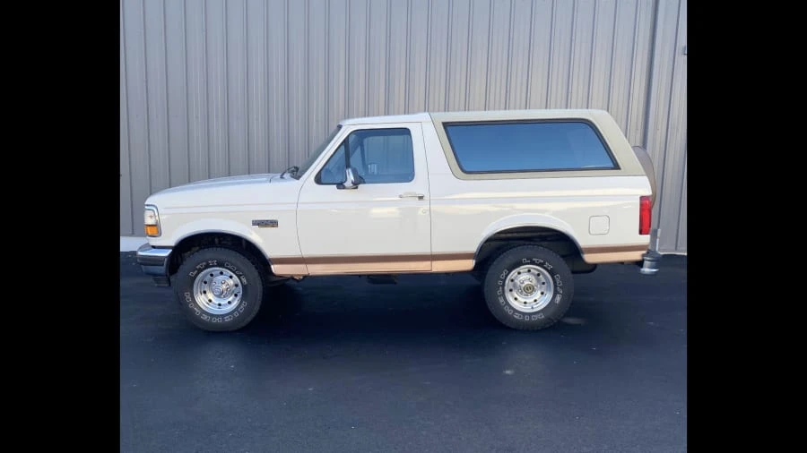 1995 Ford Bronco 5th Gen - Image 2 of 5