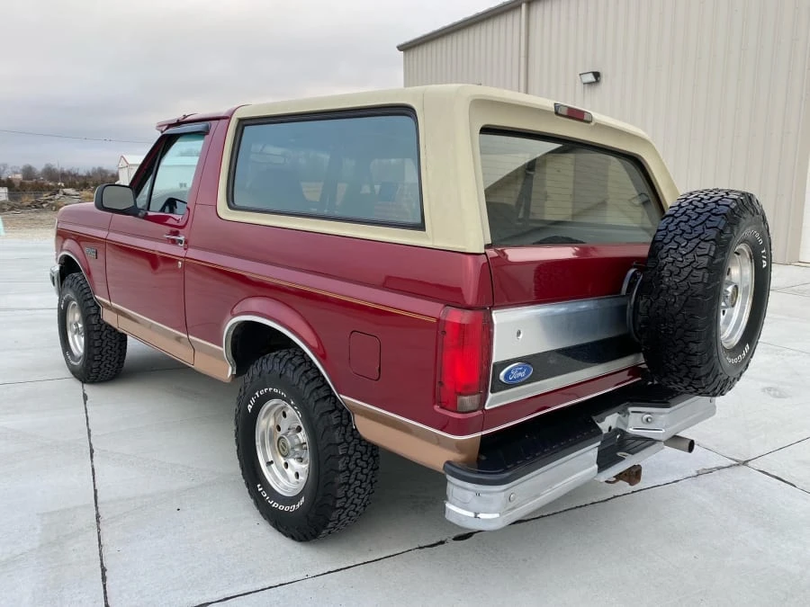 1995 Ford Bronco 5th Gen - Image 3 of 21