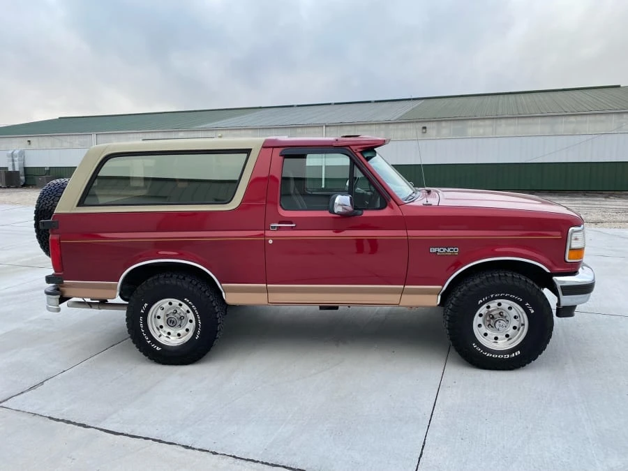 1995 Ford Bronco 5th Gen - Image 17 of 21