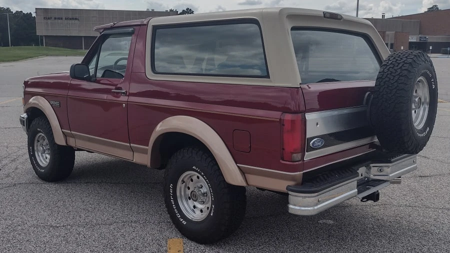 1995 Ford Bronco 5th Gen - Image 2 of 6