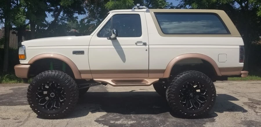 1995 Ford Bronco 5th Gen - Image 2 of 7