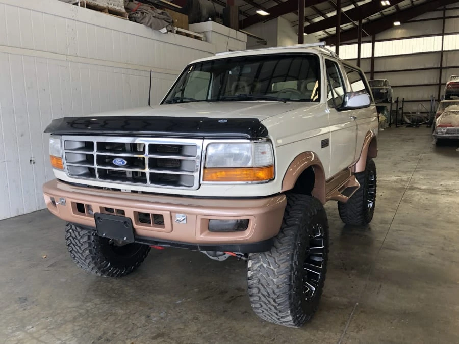 1995 Ford Bronco 5th Gen - Image 6 of 12