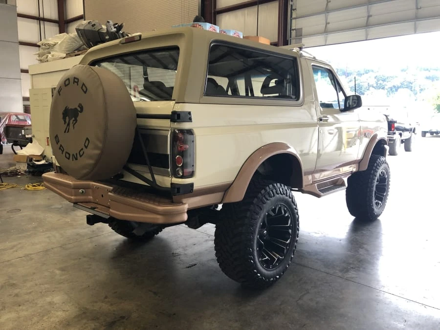 1995 Ford Bronco 5th Gen - Image 11 of 12