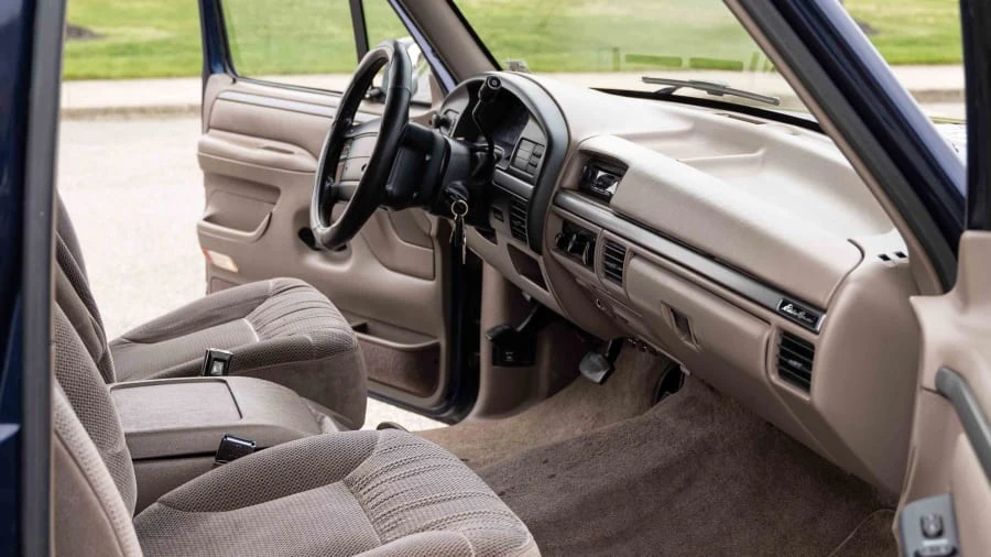 1995 Ford Bronco 5th Gen - Image 5 of 23