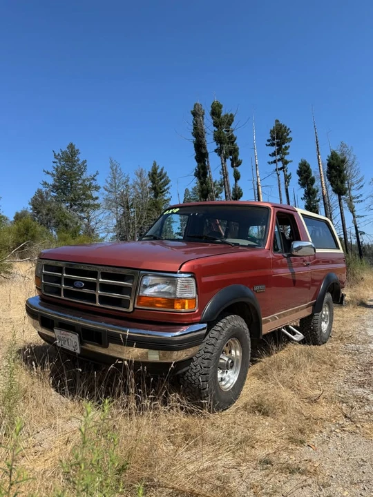 1995 Ford Bronco 5th Gen - Image 2 of 19