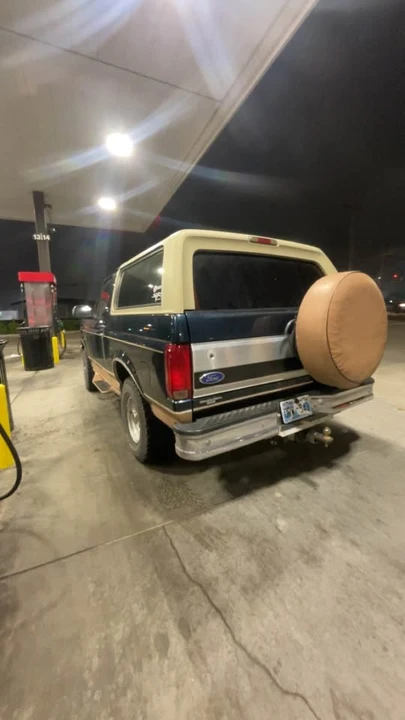 1995 Ford Bronco 5th Gen - Image 2 of 4