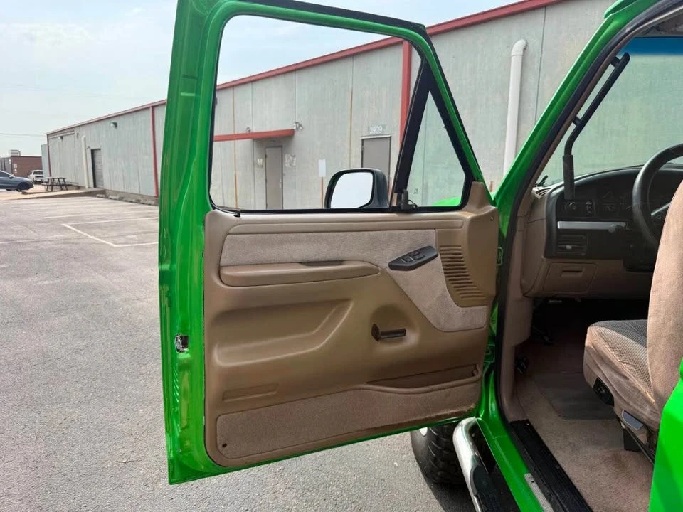 1995 Ford Bronco 5th Gen - Image 15 of 20