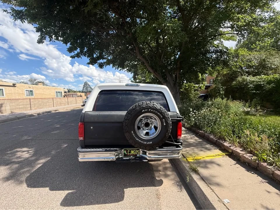 1995 Ford Bronco 5th Gen - Image 3 of 17