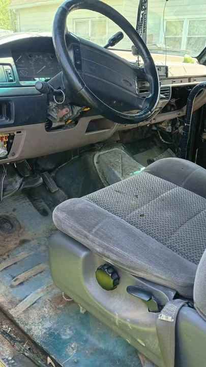 1995 Ford Bronco 5th Gen - Image 3 of 7