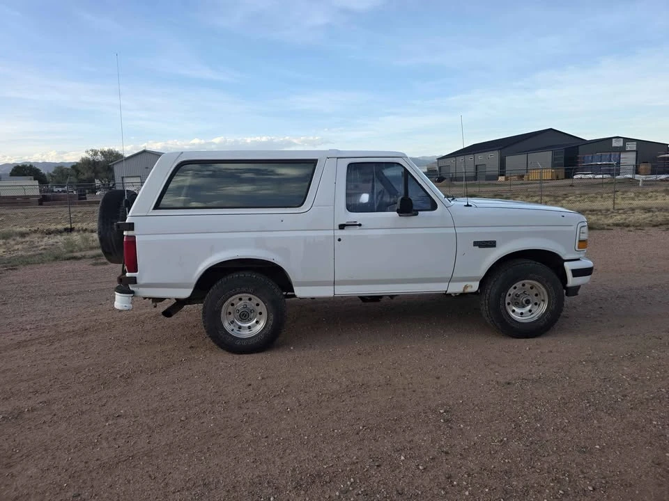 1995 Ford Bronco 5th Gen - Image 3 of 9