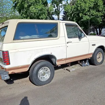 1995 Ford Bronco First Edition