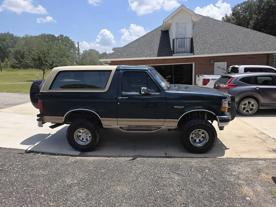 1995 Ford Bronco 5th Gen - Image 2 of 7