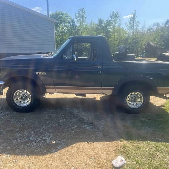 1995 Ford Bronco 5th Gen - Image 1 of 1