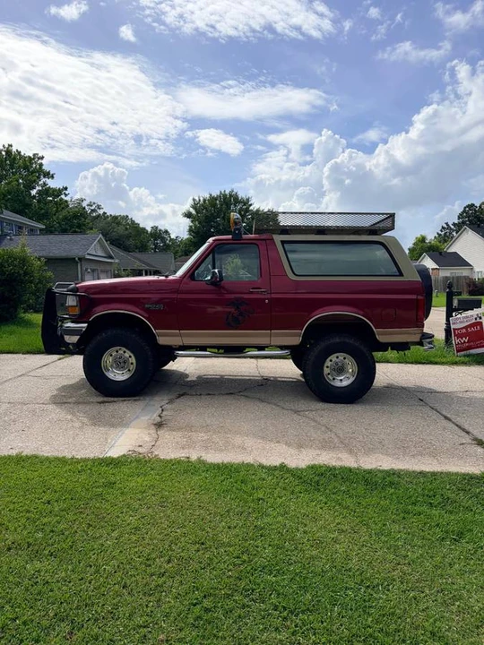 1995 Ford Bronco 5th Gen - Image 2 of 16
