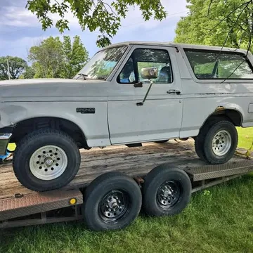 1995 Ford Bronco XL