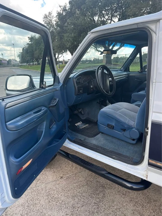 1995 Ford Bronco 5th Gen - Image 6 of 11