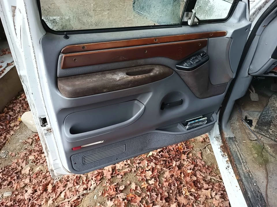 1995 Ford Bronco 5th Gen - Image 12 of 20