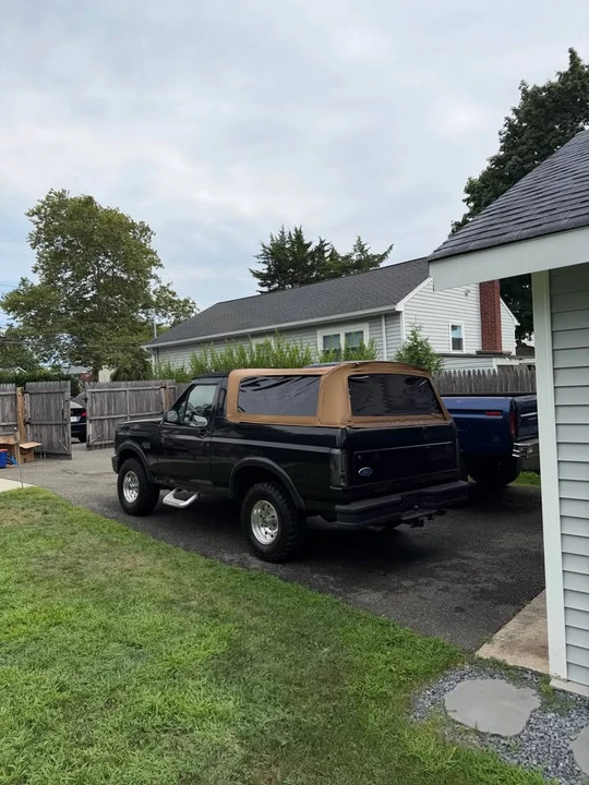 1995 Ford Bronco 5th Gen - Image 3 of 13