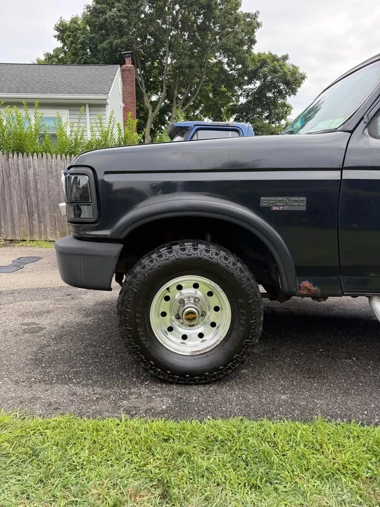 1995 Ford Bronco 5th Gen - Image 7 of 13