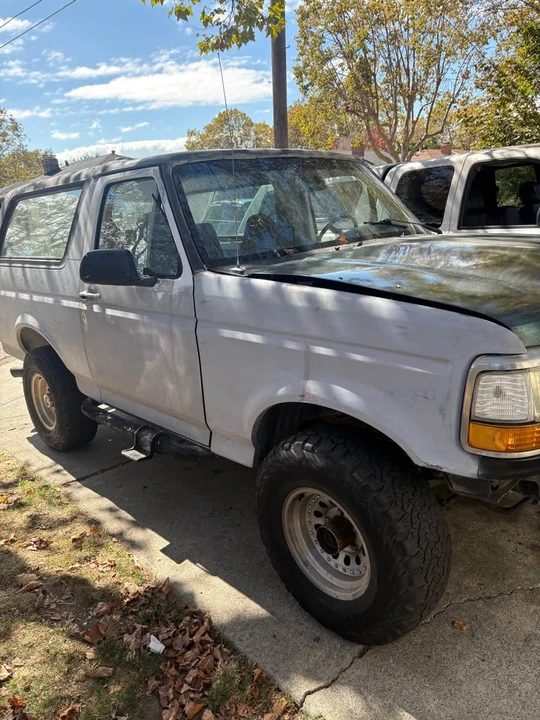 1995 Ford Bronco 5th Gen - Image 3 of 3