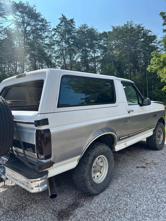 1995 Ford Bronco 5th Gen - Image 2 of 5