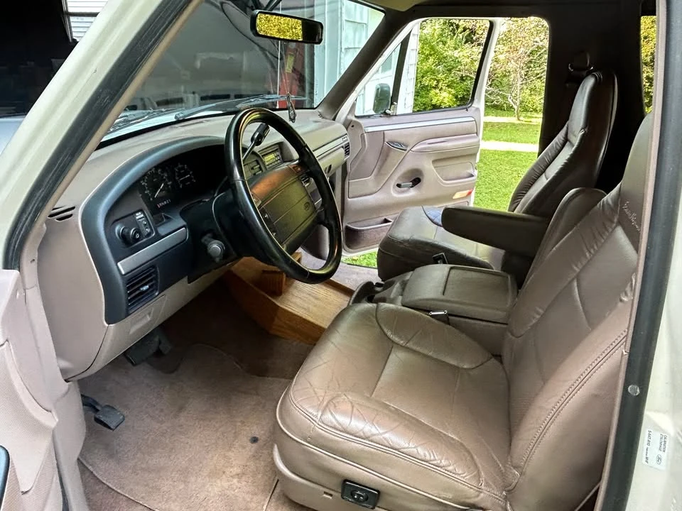 1995 Ford Bronco 5th Gen - Image 4 of 19