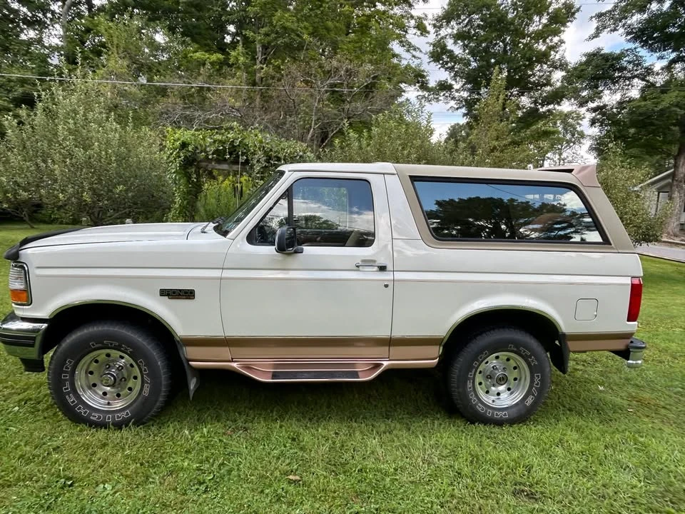 1995 Ford Bronco 5th Gen - Image 18 of 19