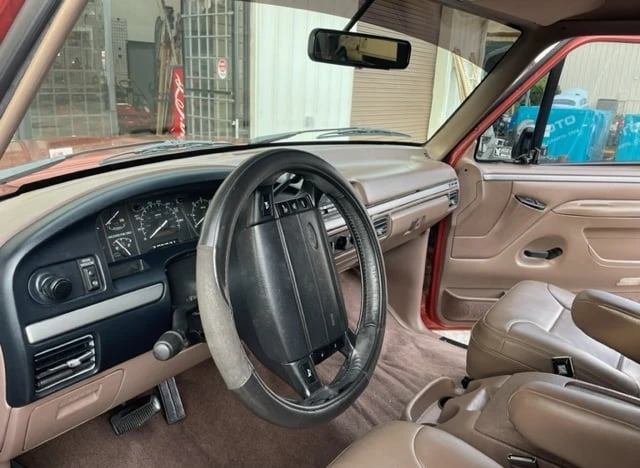 1995 Ford Bronco 5th Gen - Image 2 of 24