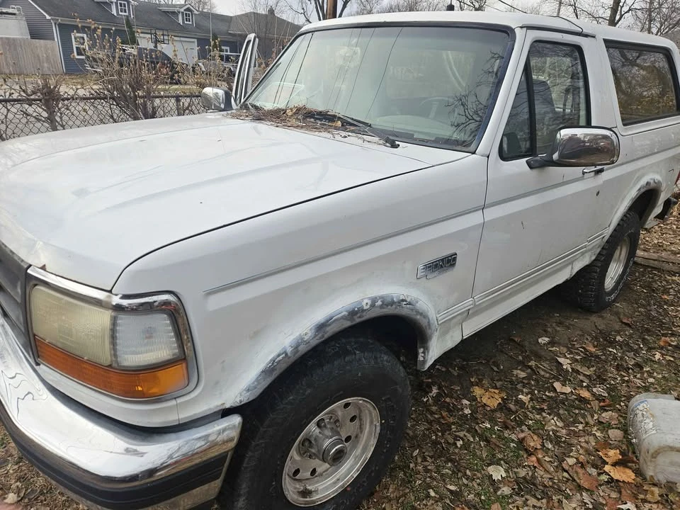 1995 Ford Bronco 5th Gen - Image 2 of 6