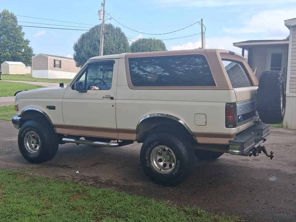 1995 Ford Bronco 5th Gen - Image 2 of 5