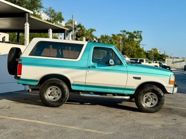 1995 Ford Bronco 5th Gen - Image 3 of 18