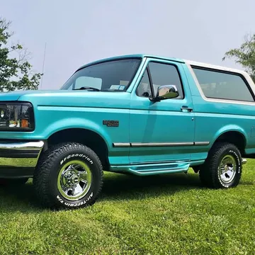 1995 Ford Bronco Sport Utility 2D