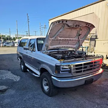 1995 Ford Bronco Sport Utility 2D