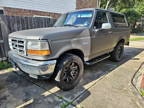 1995 Ford Bronco XL