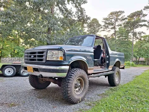 1995 Ford Bronco Sport Utility 2D
