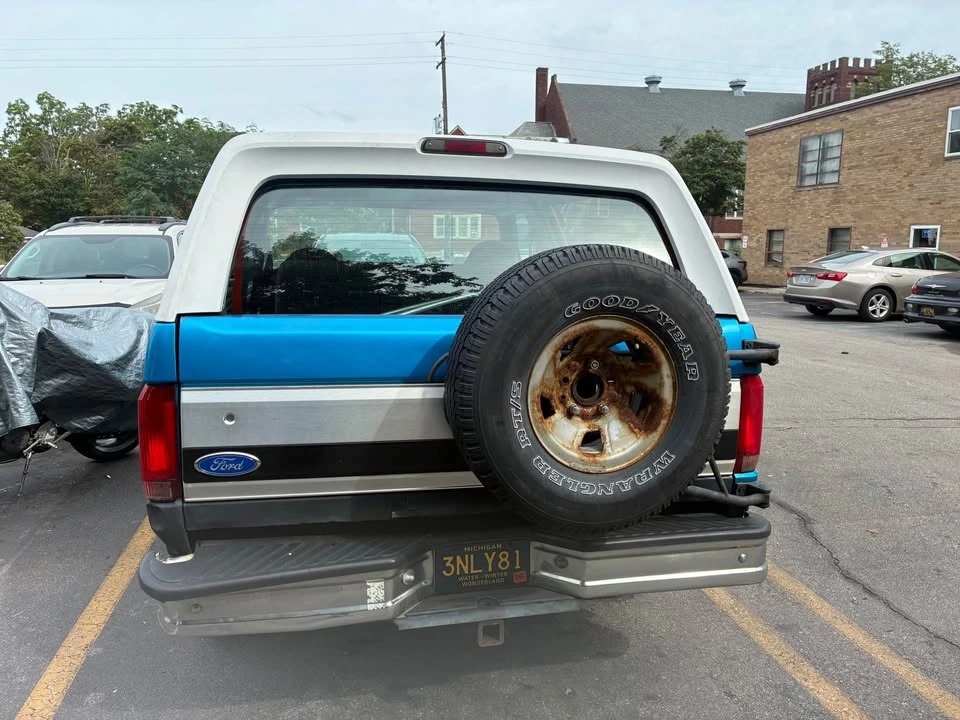 1995 Ford Bronco 5th Gen - Image 6 of 6