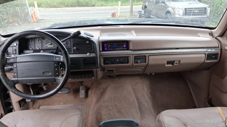1995 Ford Bronco 5th Gen - Image 9 of 13