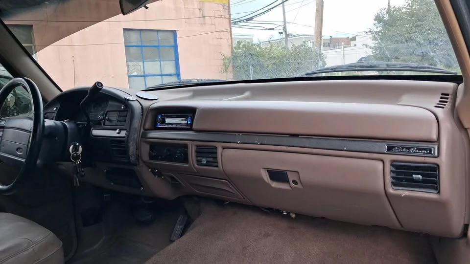 1995 Ford Bronco 5th Gen - Image 12 of 13